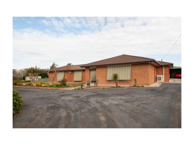 17 Hueske Road, Jindera NSW 2642