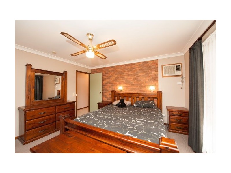17 Hueske Road, Jindera NSW 2642