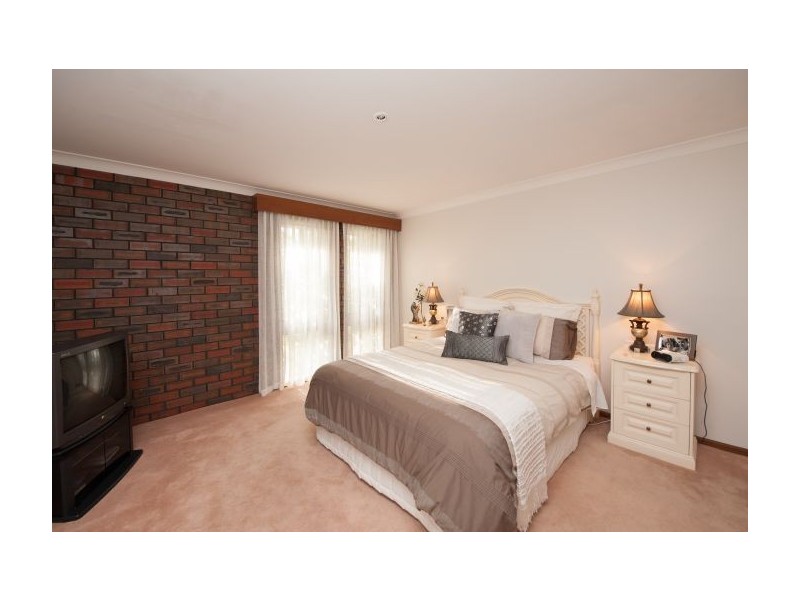 406 Carlma Crescent, Lavington NSW 2641