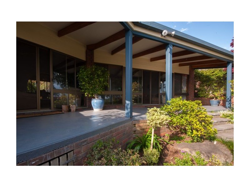 406 Carlma Crescent, Lavington NSW 2641