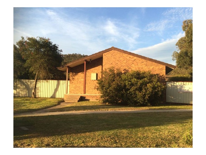 15 Corrang Place, Springdale Heights NSW 2641