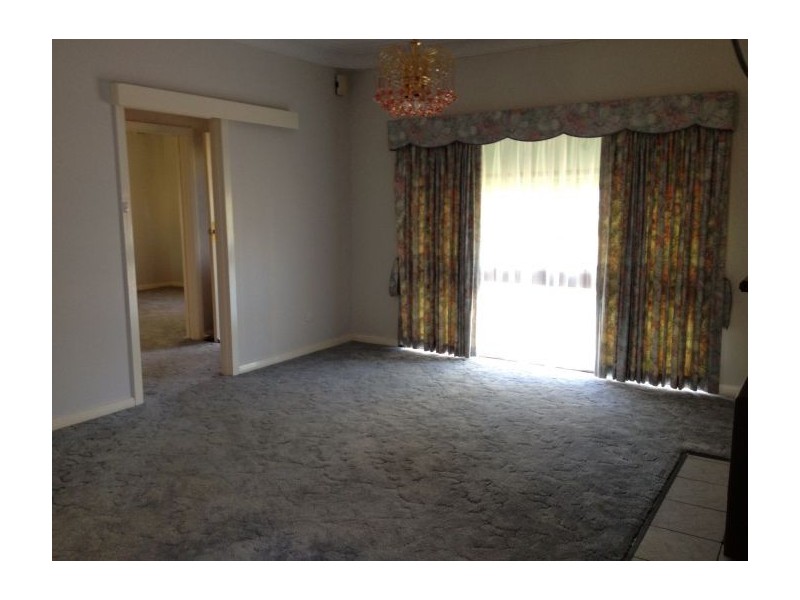 551 Hague Street, Lavington NSW 2641