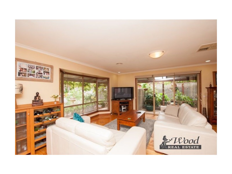 9 Mahogany Court, Thurgoona NSW 2640