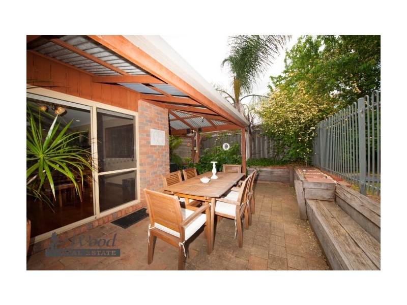 9 Mahogany Court, Thurgoona NSW 2640