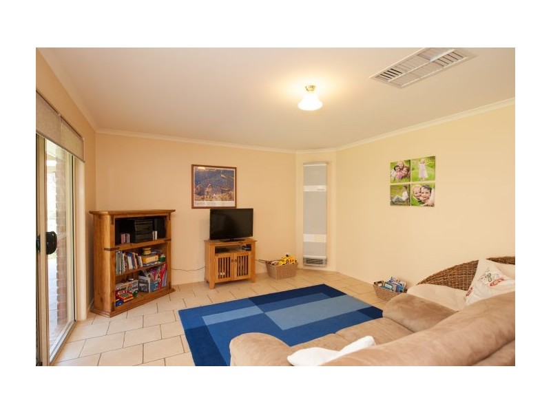 46 Daysdale Way, Thurgoona NSW 2640