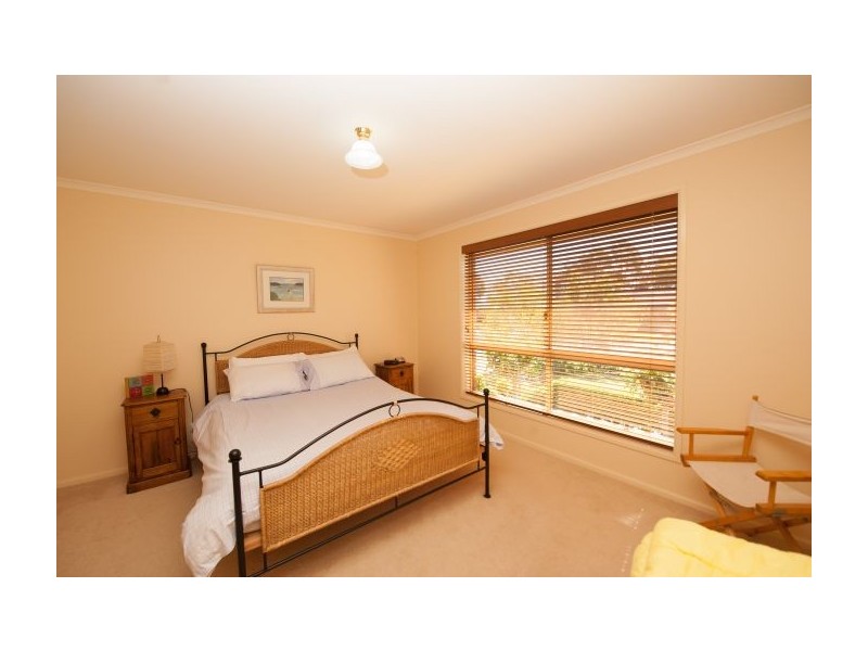 46 Daysdale Way, Thurgoona NSW 2640