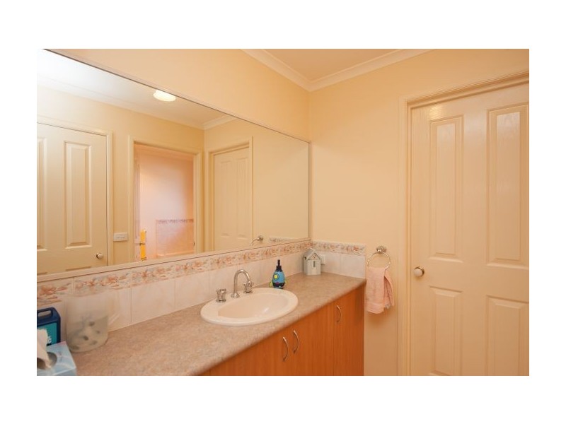 46 Daysdale Way, Thurgoona NSW 2640