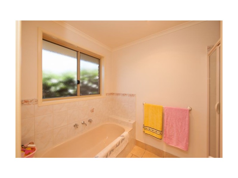 46 Daysdale Way, Thurgoona NSW 2640