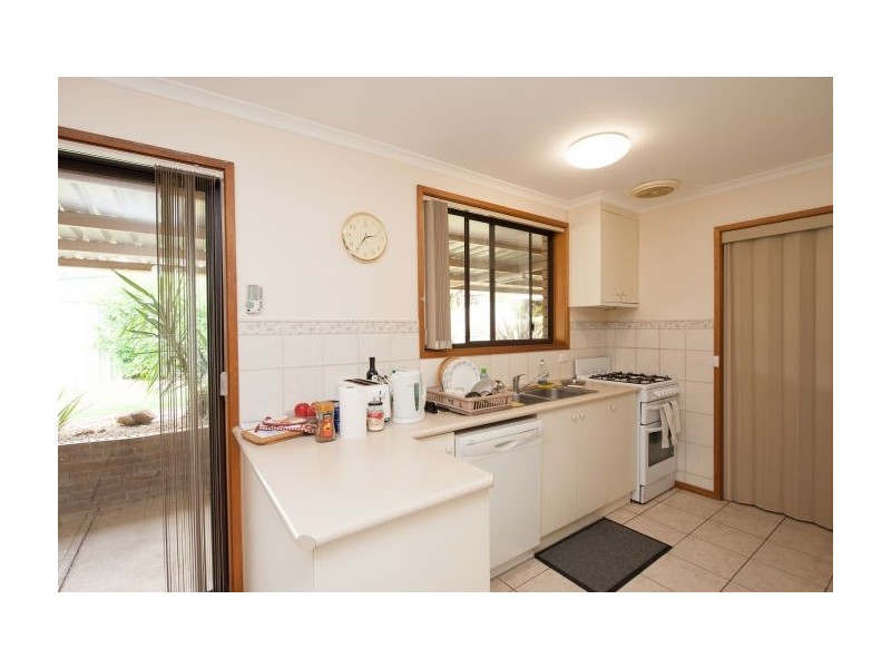 3 Yate Crt, Thurgoona NSW 2640