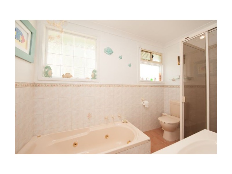 352 Kentucky Avenue, Lavington NSW 2641