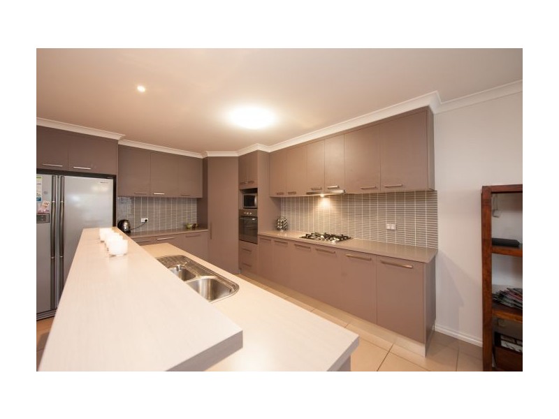 9 Wills Court, Thurgoona NSW 2640