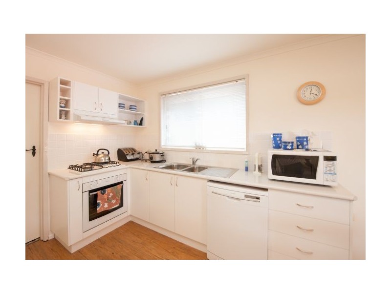 382 Reservoir Road, Lavington NSW 2641