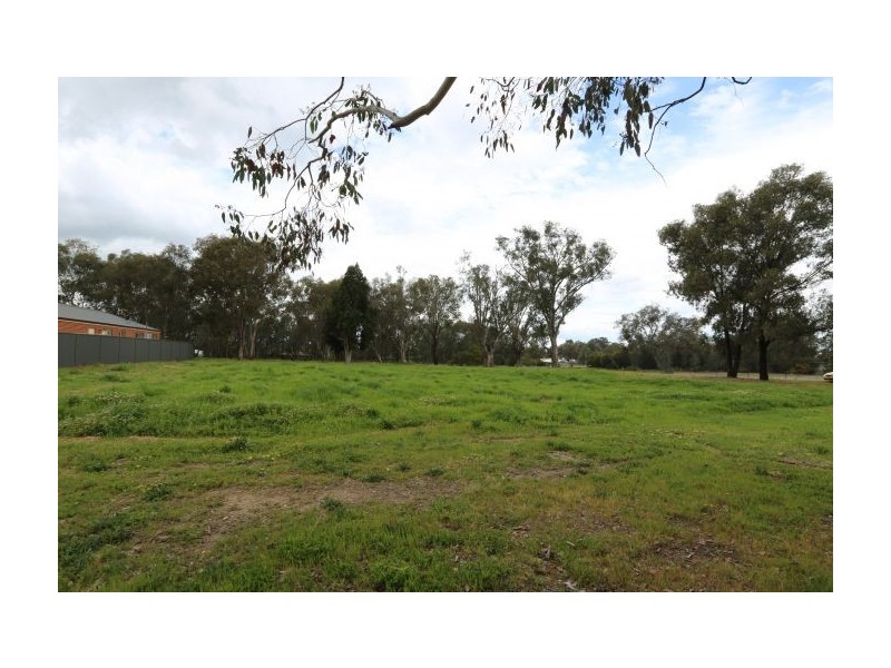 36 Hotham Circuit, Thurgoona NSW 2640