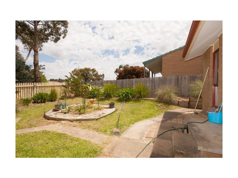 17 Algona Rd, Lavington NSW 2641