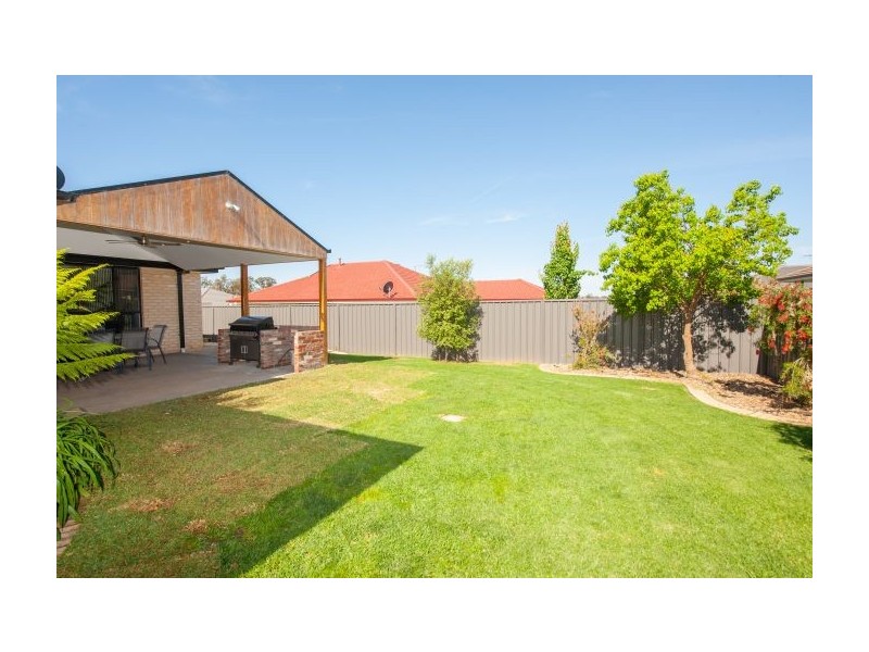 21 Myotis Street, Thurgoona NSW 2640