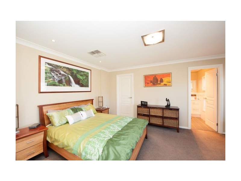 21 Myotis Street, Thurgoona NSW 2640