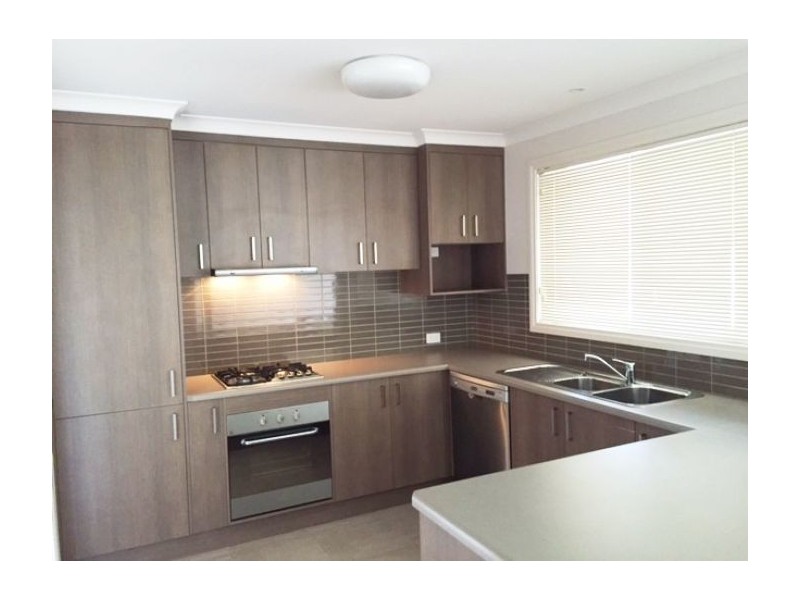 5 Firetail Street Mitchell Park, Thurgoona NSW 2640