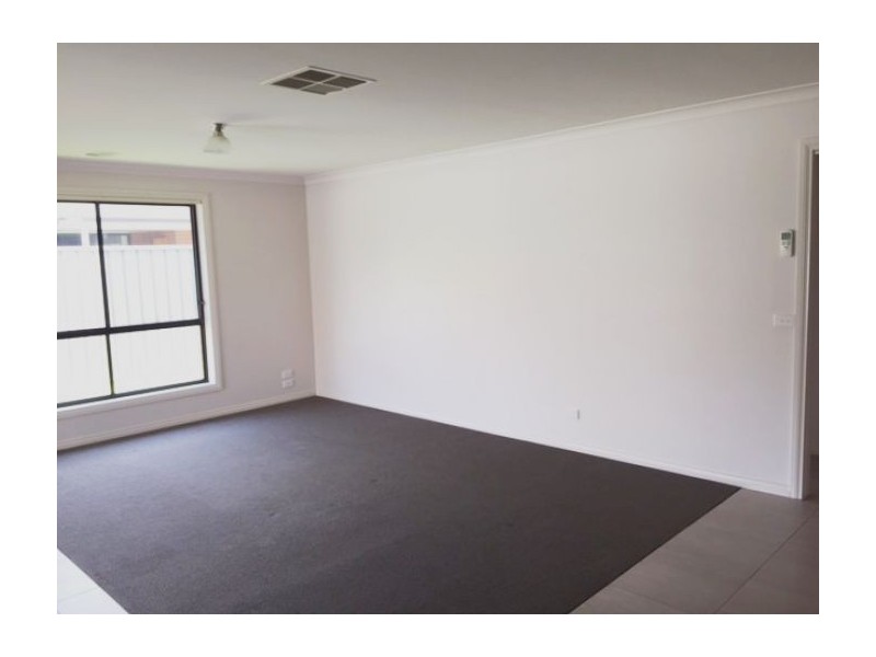 5 Firetail Street Mitchell Park, Thurgoona NSW 2640