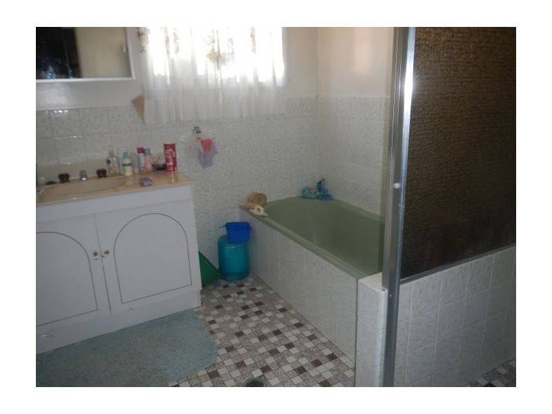 42 Allan Street, Henty NSW 2658