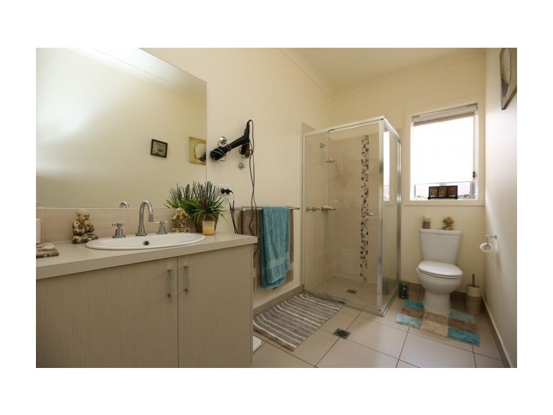 19 Stringybark Court, Thurgoona NSW 2640