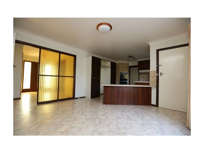 495 Palcas Court, Lavington NSW 2641