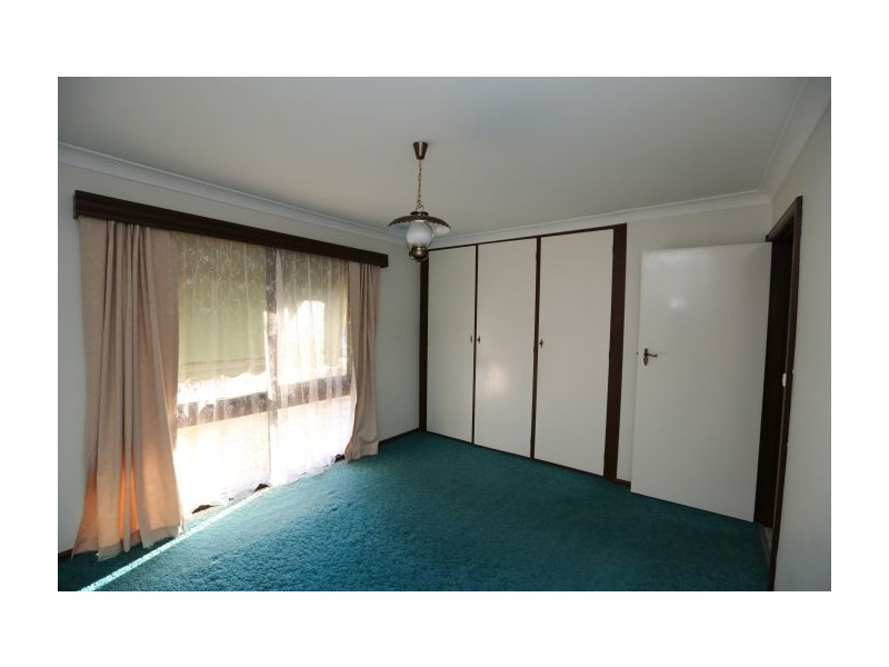 495 Palcas Court, Lavington NSW 2641