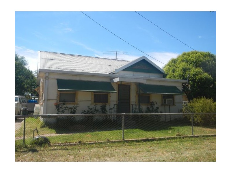 27 Ivor Street, Henty NSW 2658