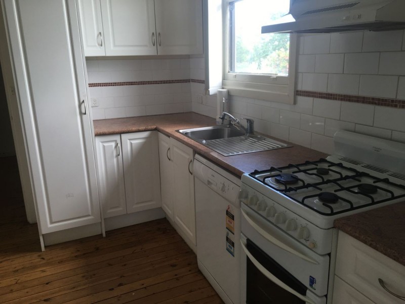 1004 Caratel Street, North Albury NSW 2640