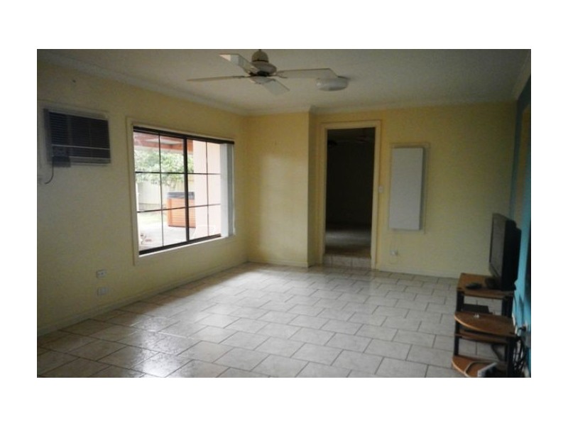 370 Sandrina Drive, Lavington NSW 2641