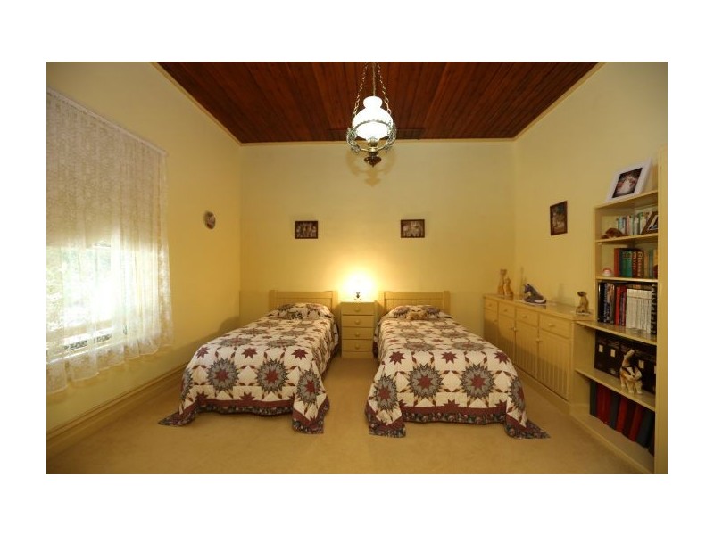 24 Crawford Steet, Pleasant Hills NSW 2658