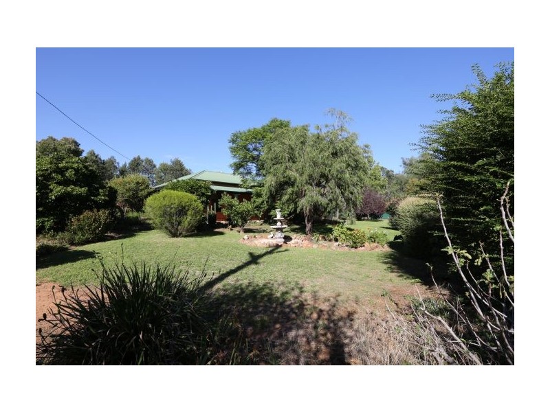 24 Crawford Steet, Pleasant Hills NSW 2658