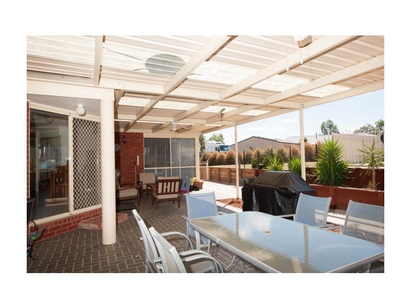 1 Vaughan Road, Thurgoona NSW 2640