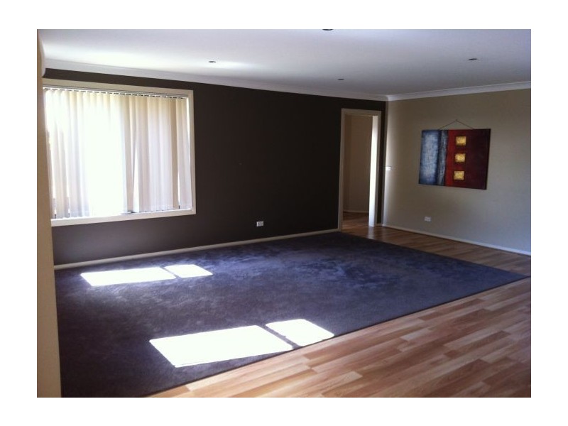 2 Birdie Place, Thurgoona NSW 2640