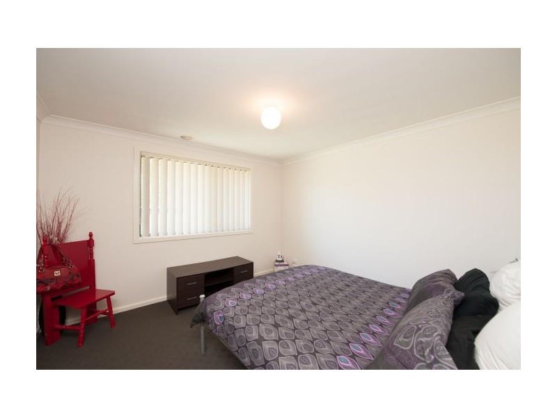 1,2 & 3/450 Ainslie Avenue, Lavington NSW 2641