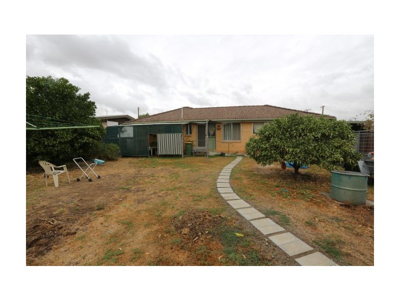 24 Wenke St, Walla Walla NSW 2659