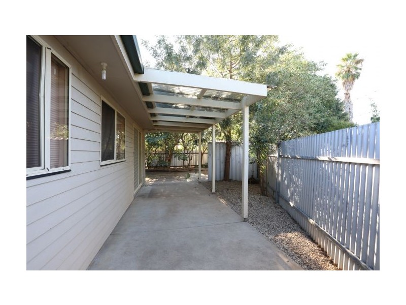 2/326 North Street, North Albury NSW 2640