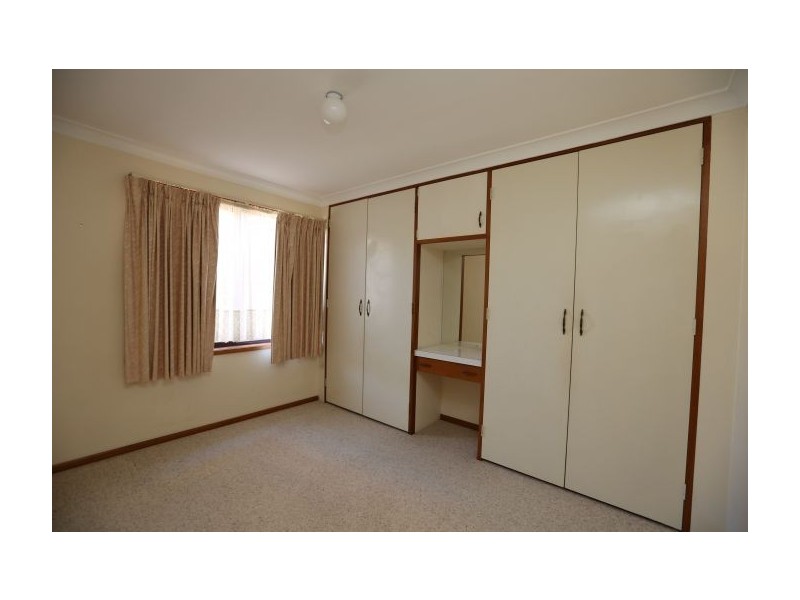 2/21 Northernview Drive, West Albury NSW 2640