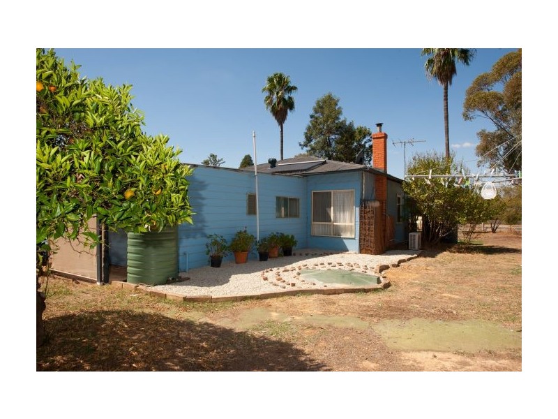 64 Howlong Road, Burrumbuttock NSW 2642