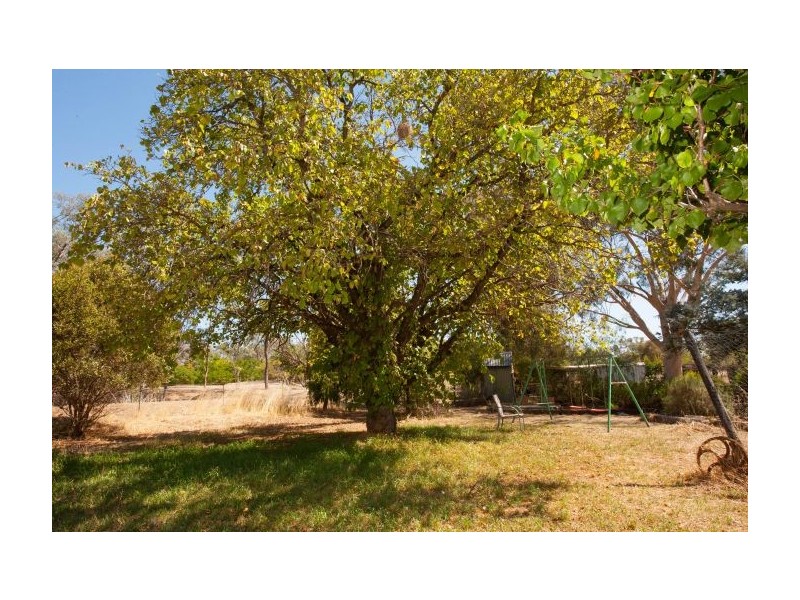 64 Howlong Road, Burrumbuttock NSW 2642