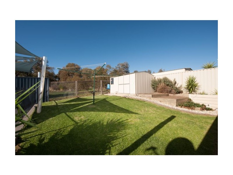 14 Paperbark Court, Thurgoona NSW 2640