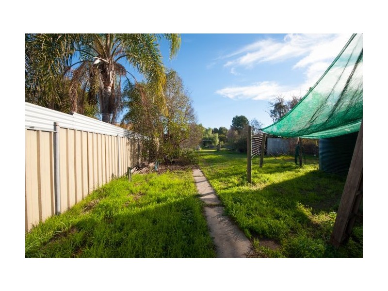 42 Urana Road, Burrumbuttock NSW 2642