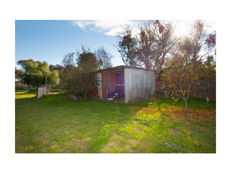 42 Urana Road, Burrumbuttock NSW 2642