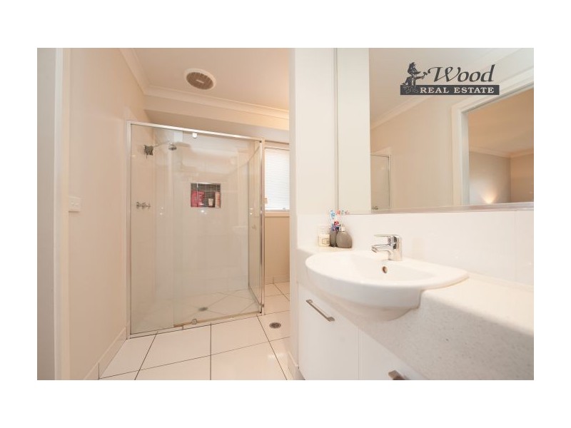 75 Egret Way, Thurgoona NSW 2640