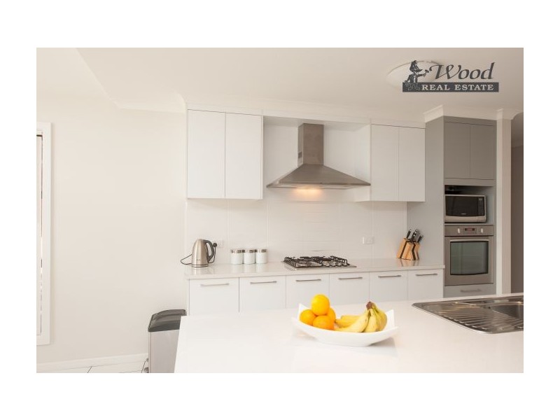 75 Egret Way, Thurgoona NSW 2640