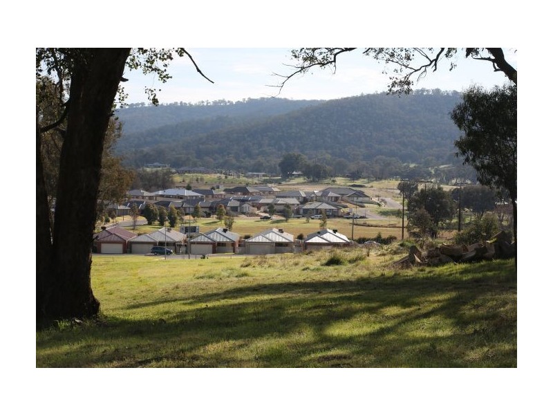 Centaur Views Harry Crescent, Hamilton Valley NSW 2641