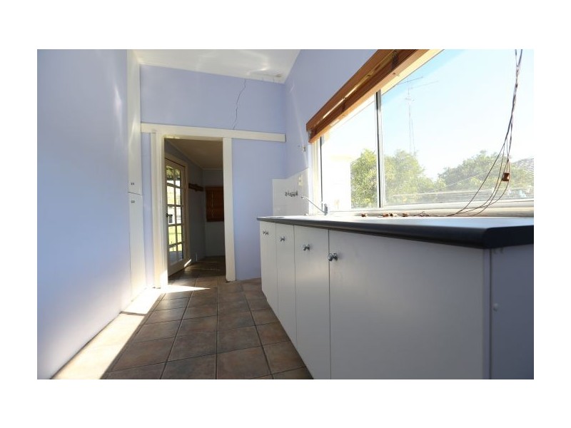 4 Graham Street, Henty NSW 2658