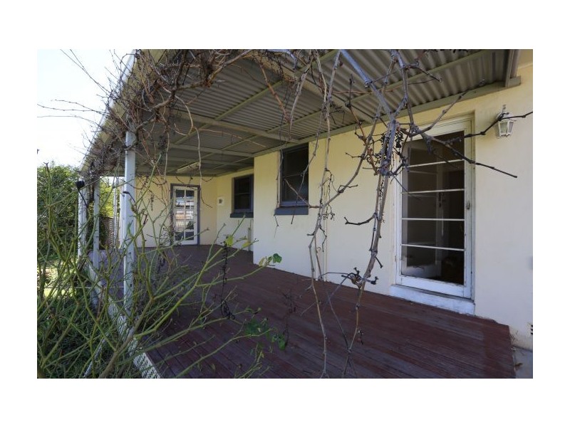 4 Graham Street, Henty NSW 2658
