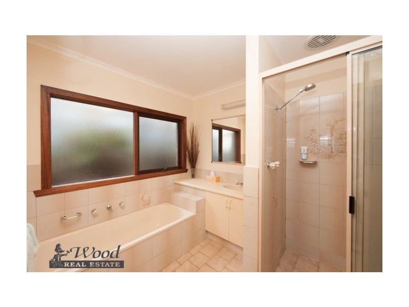 412 Colley Street, Lavington NSW 2641