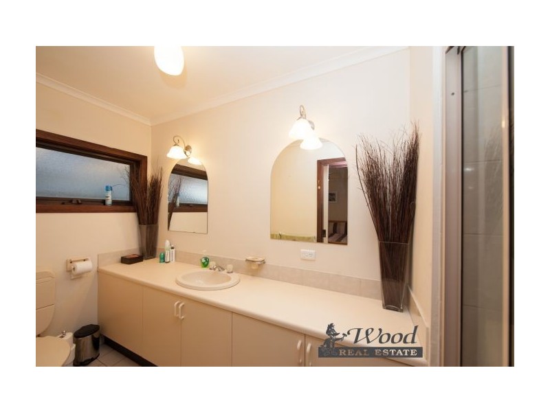 412 Colley Street, Lavington NSW 2641