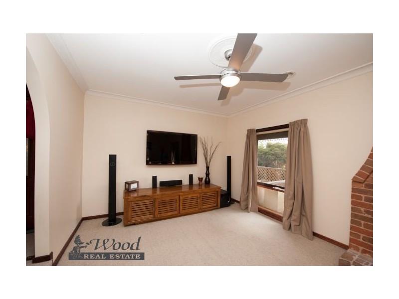 412 Colley Street, Lavington NSW 2641